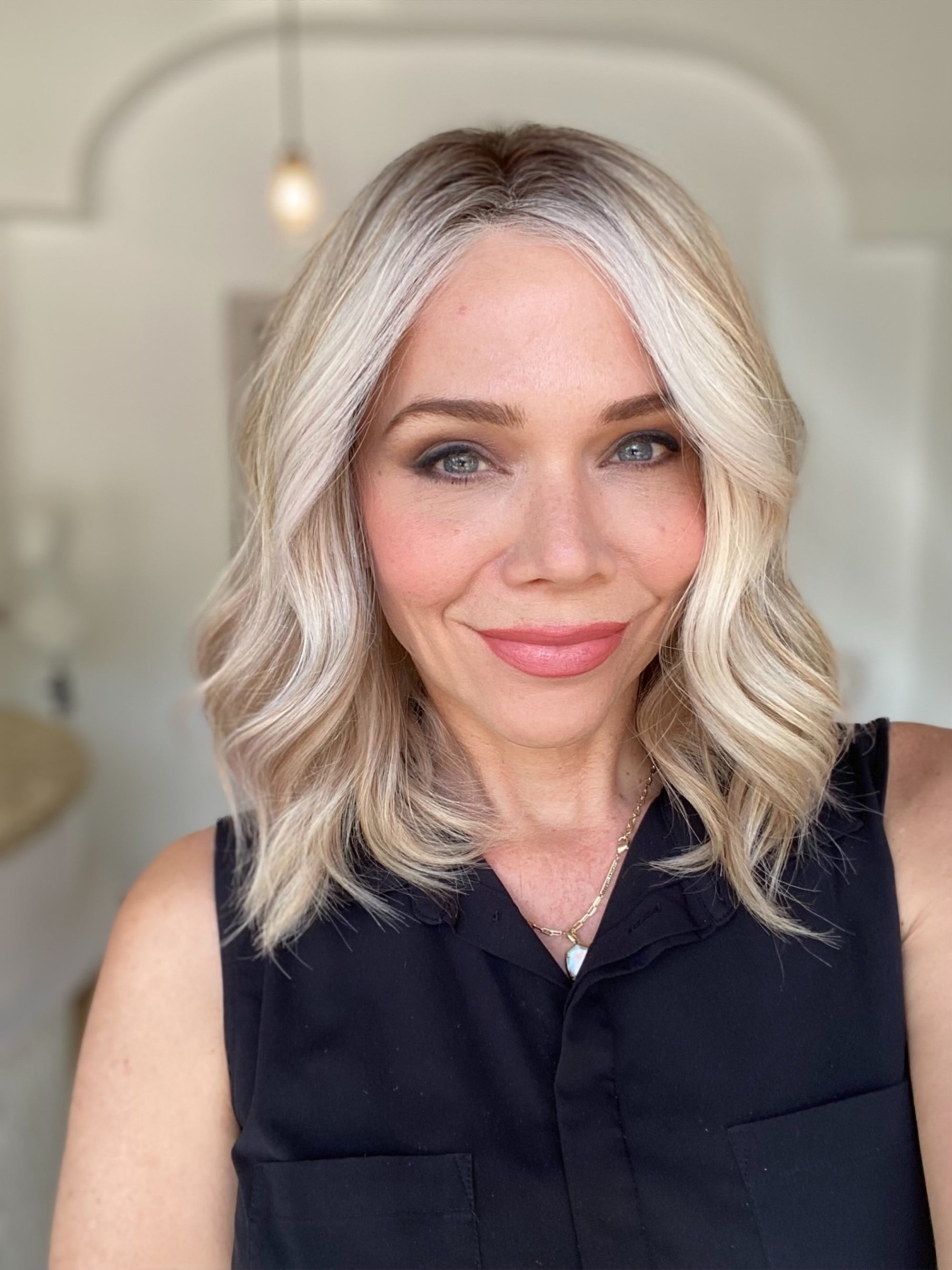 # G-8532 JON RENAU "CARRIE"