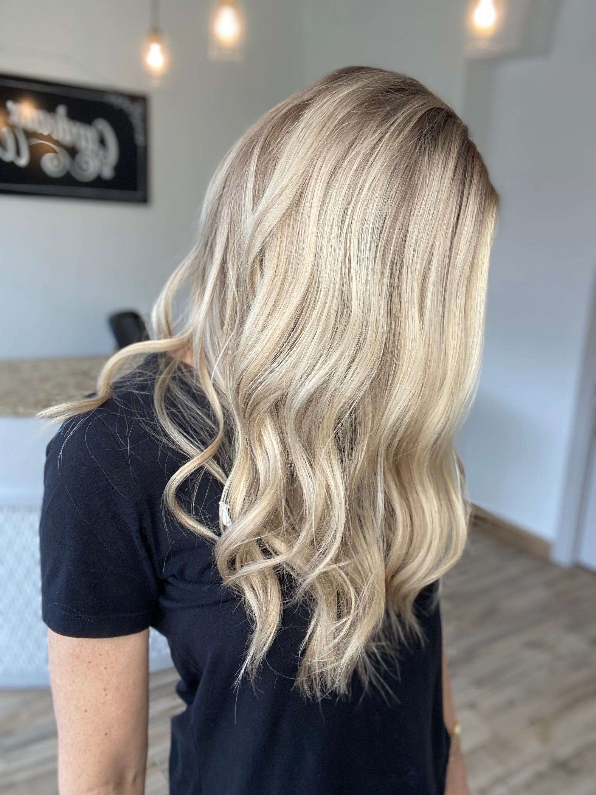 # 8179 GARDEAUX DELUXE HAND TIED MONO TOP WIG (SMALL CAP)