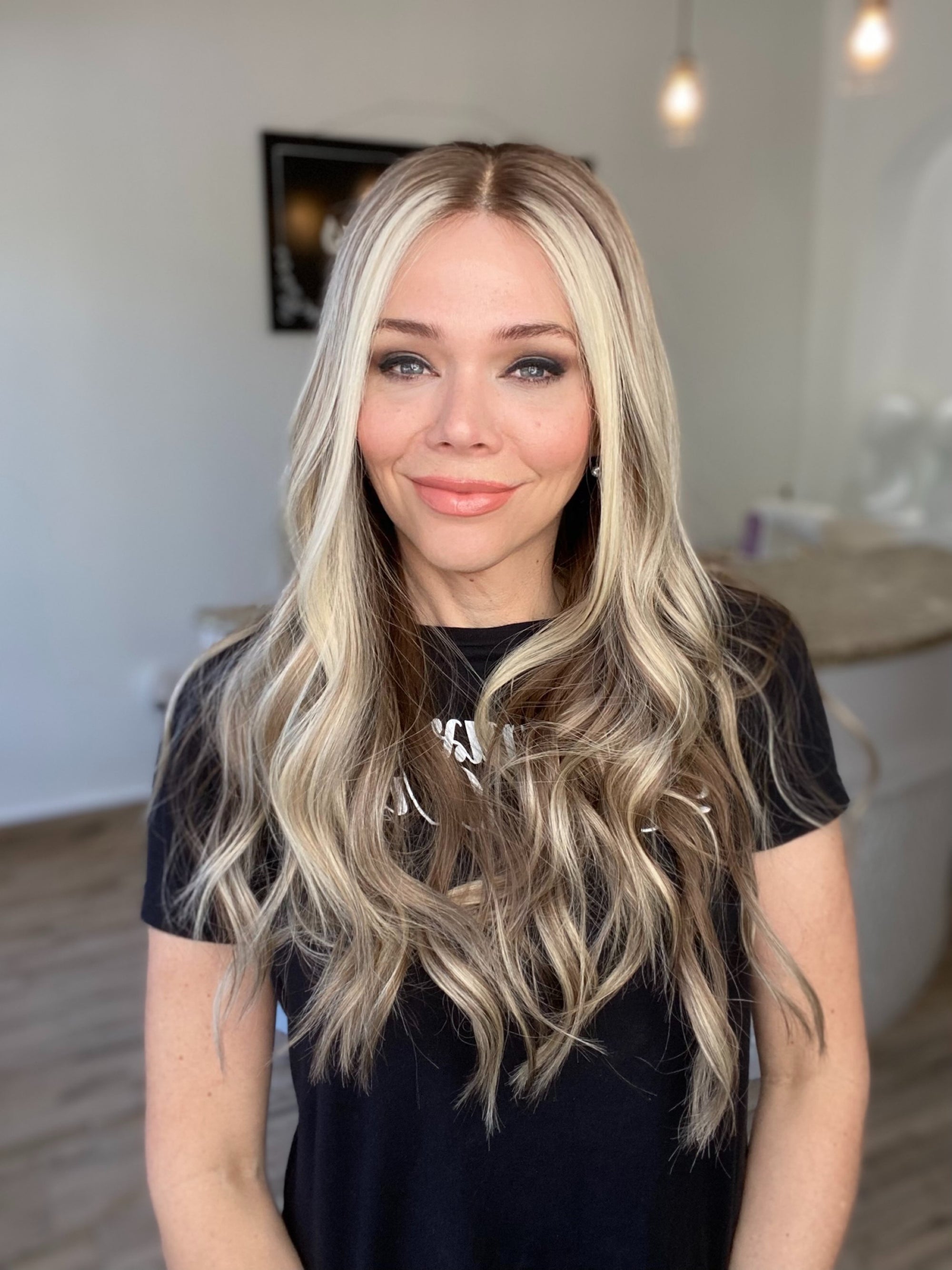 # 7850 GARDEAUX DELUXE LACE TOP WIG (MEDIUM CAP)