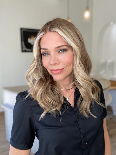 # 8578 GARDEAUX DELUXE LACE TOP WIG (MEDIUM CAP)