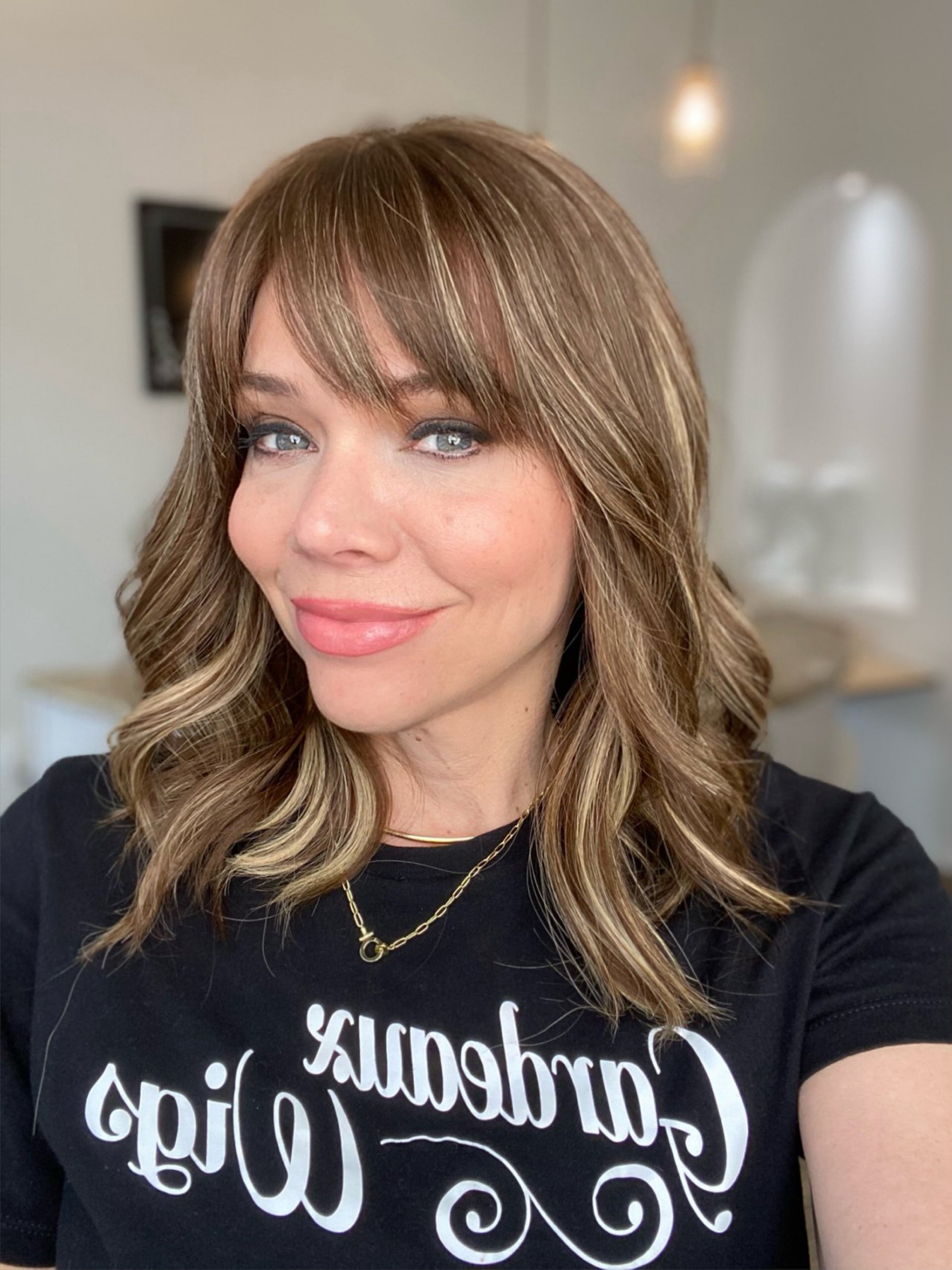 STOCK# BL606B GARDEAUX DELUXE LACE TOP WIG (MEDIUM CAP)