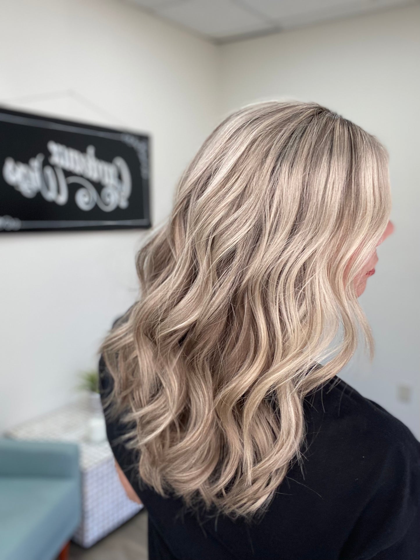 # 8748 GARDEAUX DELUXE LACE TOP WIG (MEDIUM CAP)