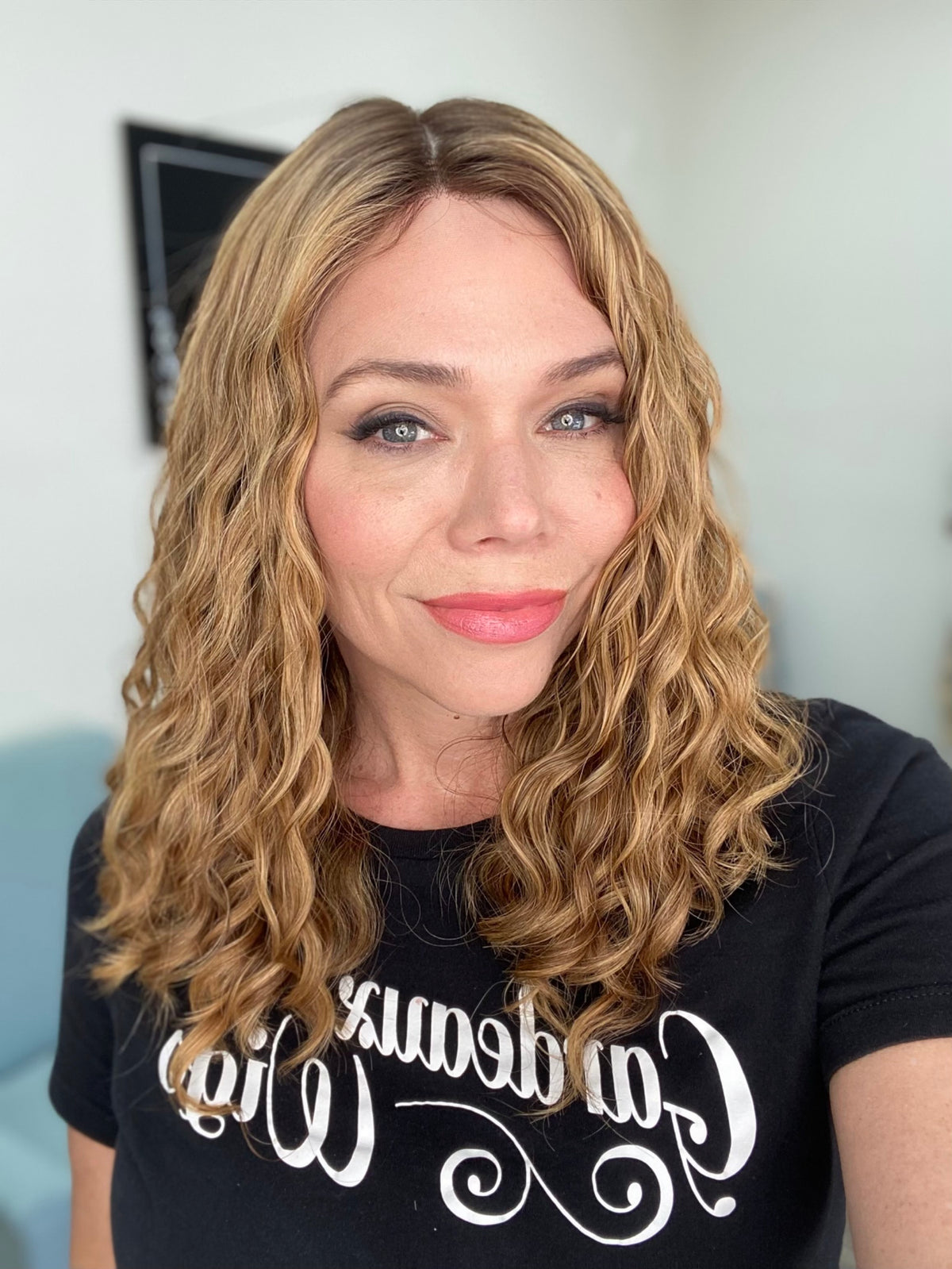 iWig HUMAN HAIR CURLY (MEDIUM CAP) STOCK # 14/8R