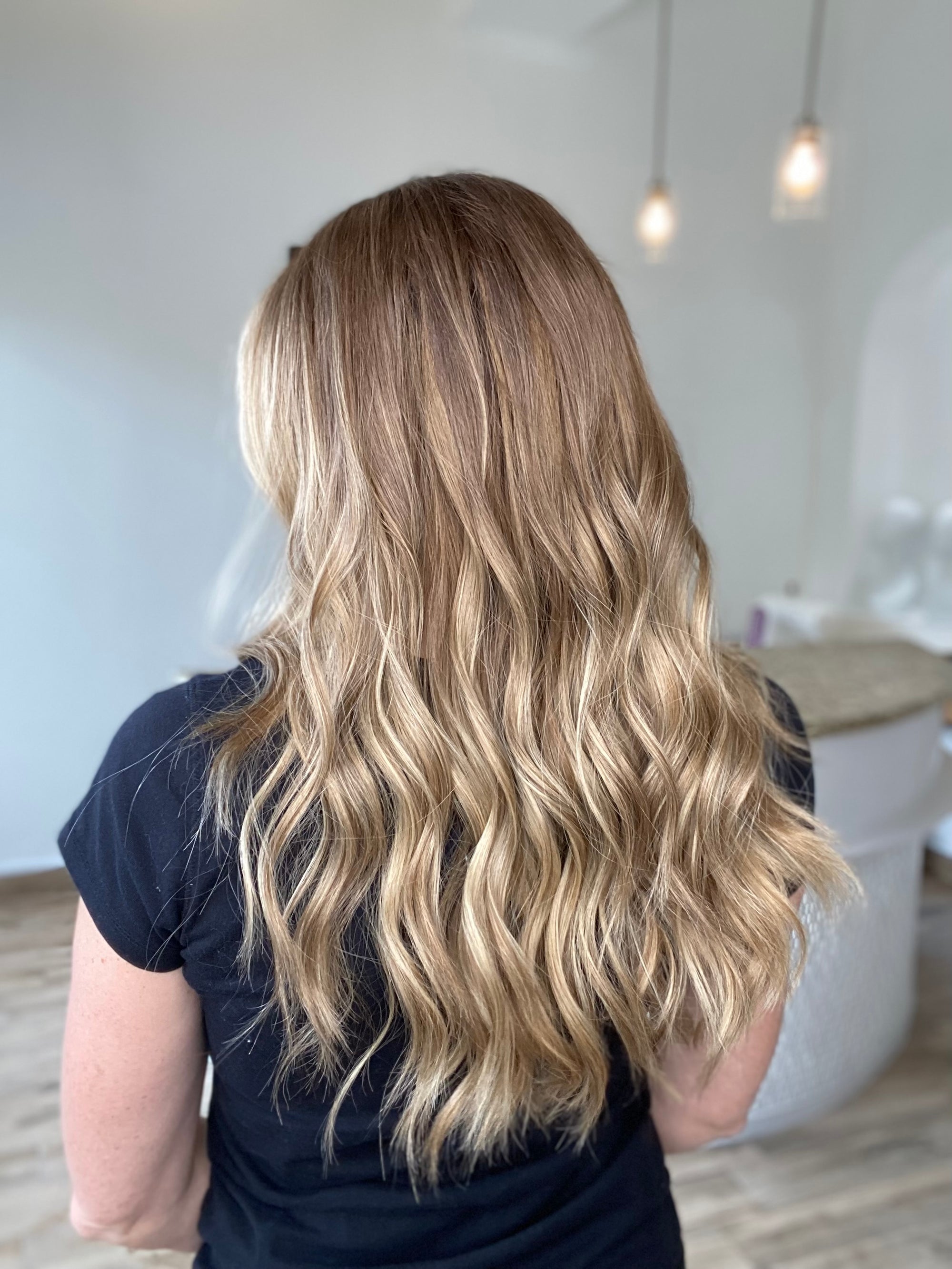 "CARMEN" GARDEAUX DELUXE LACE TOP WHOPPER WIG (MEDIUM CAP)