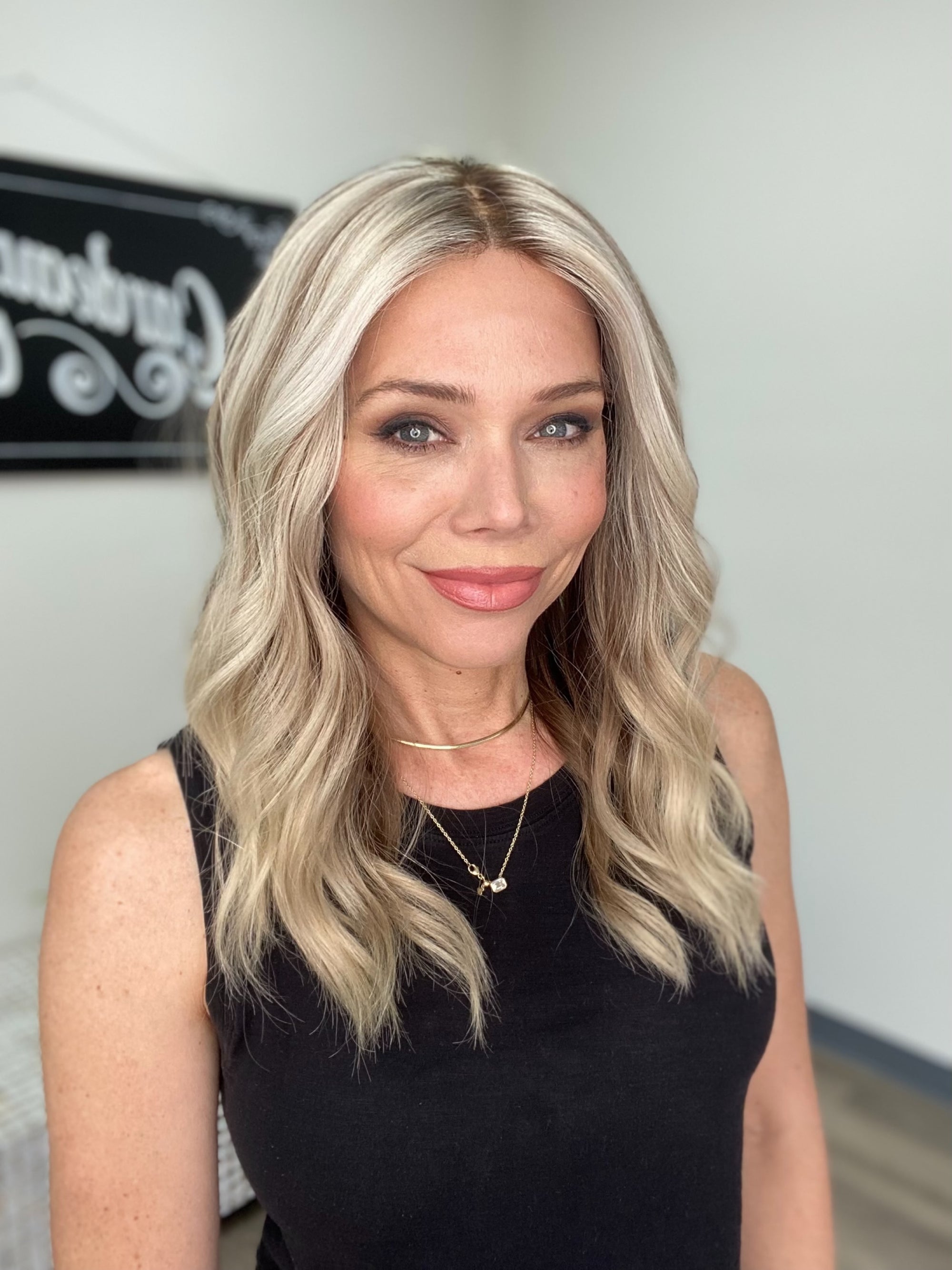 # 8669 GARDEAUX DELUXE HAND TIED MONO TOP W/ LACE FRONT WIG (SMALL CAP)