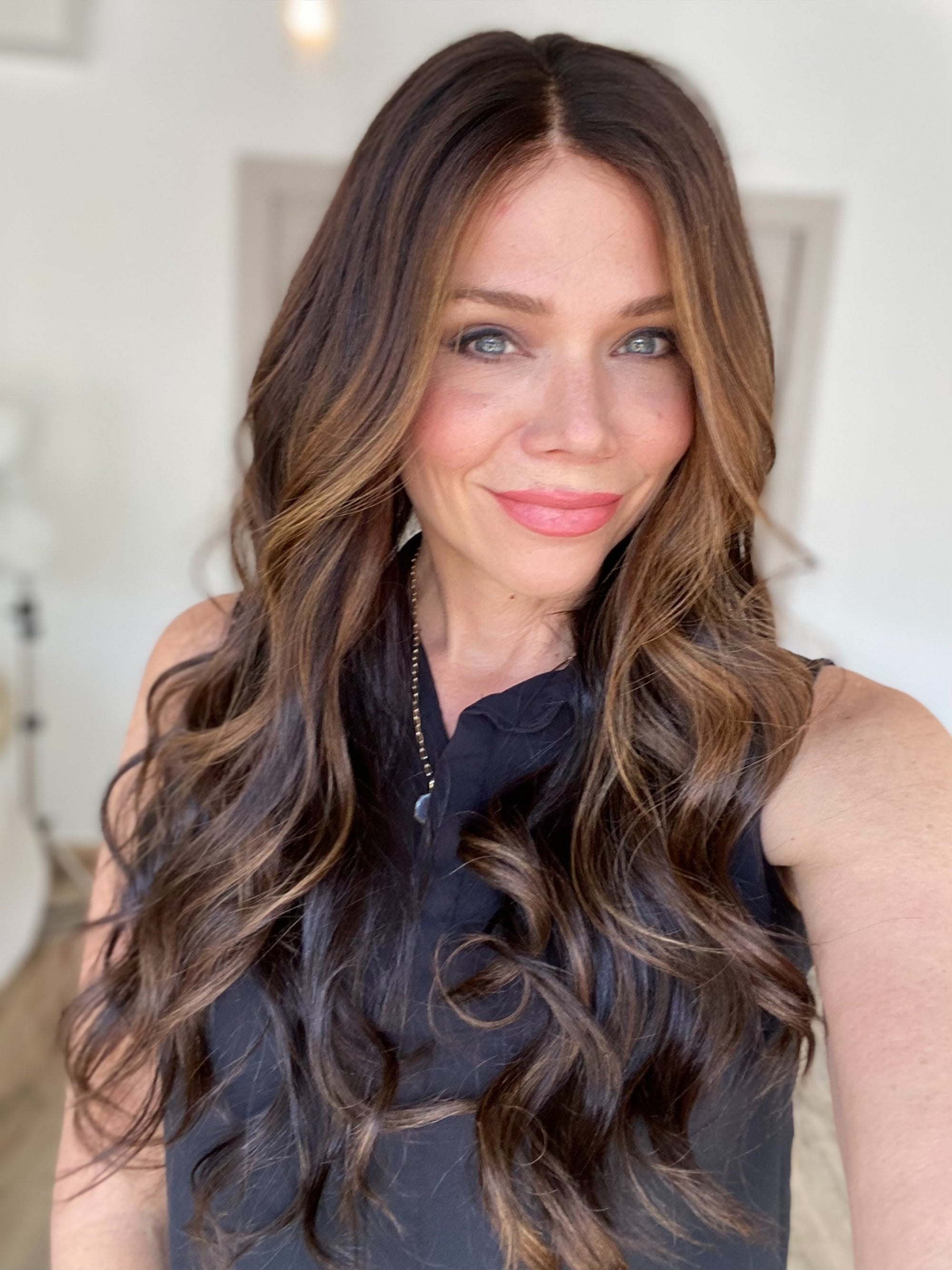 # 8531  "KIM" BY JON RENAU (AVERAGE CAP)