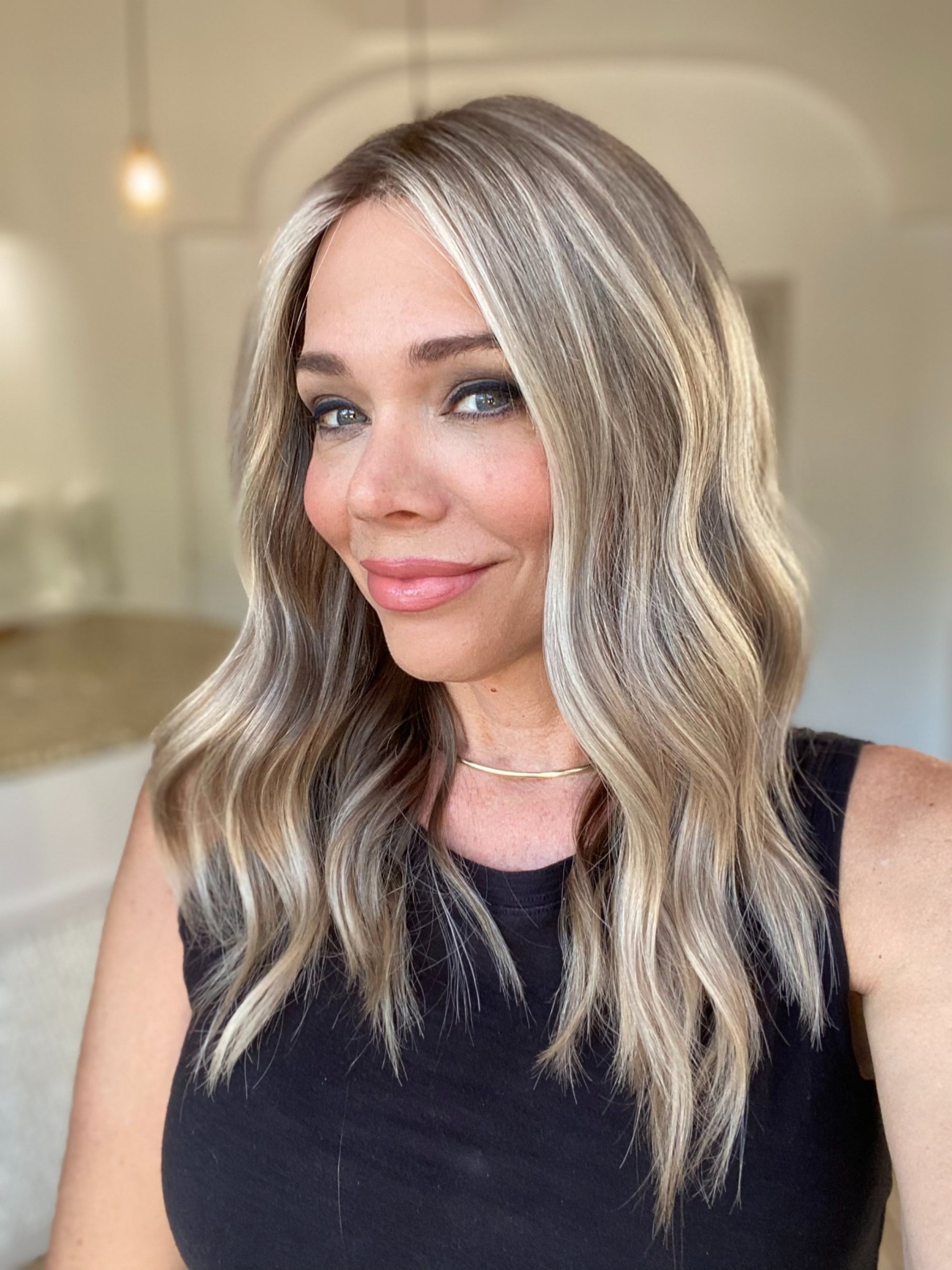 # 7883 GARDEAUX DELUXE LACE TOP WIG (MEDIUM CAP)