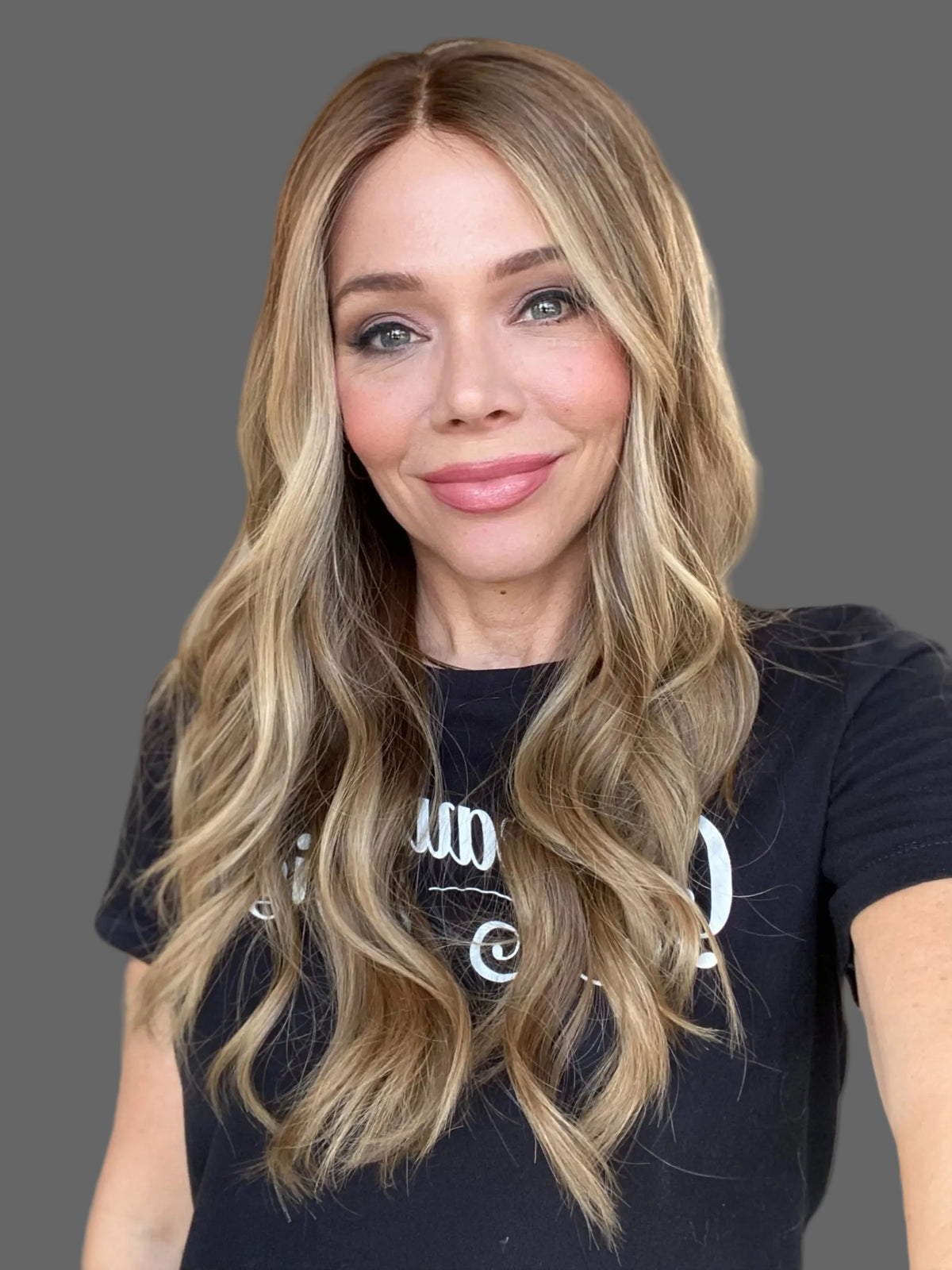 # 8498 GARDEAUX DELUXE HAND TIED MONO TOP WIG (MEDIUM CAP)