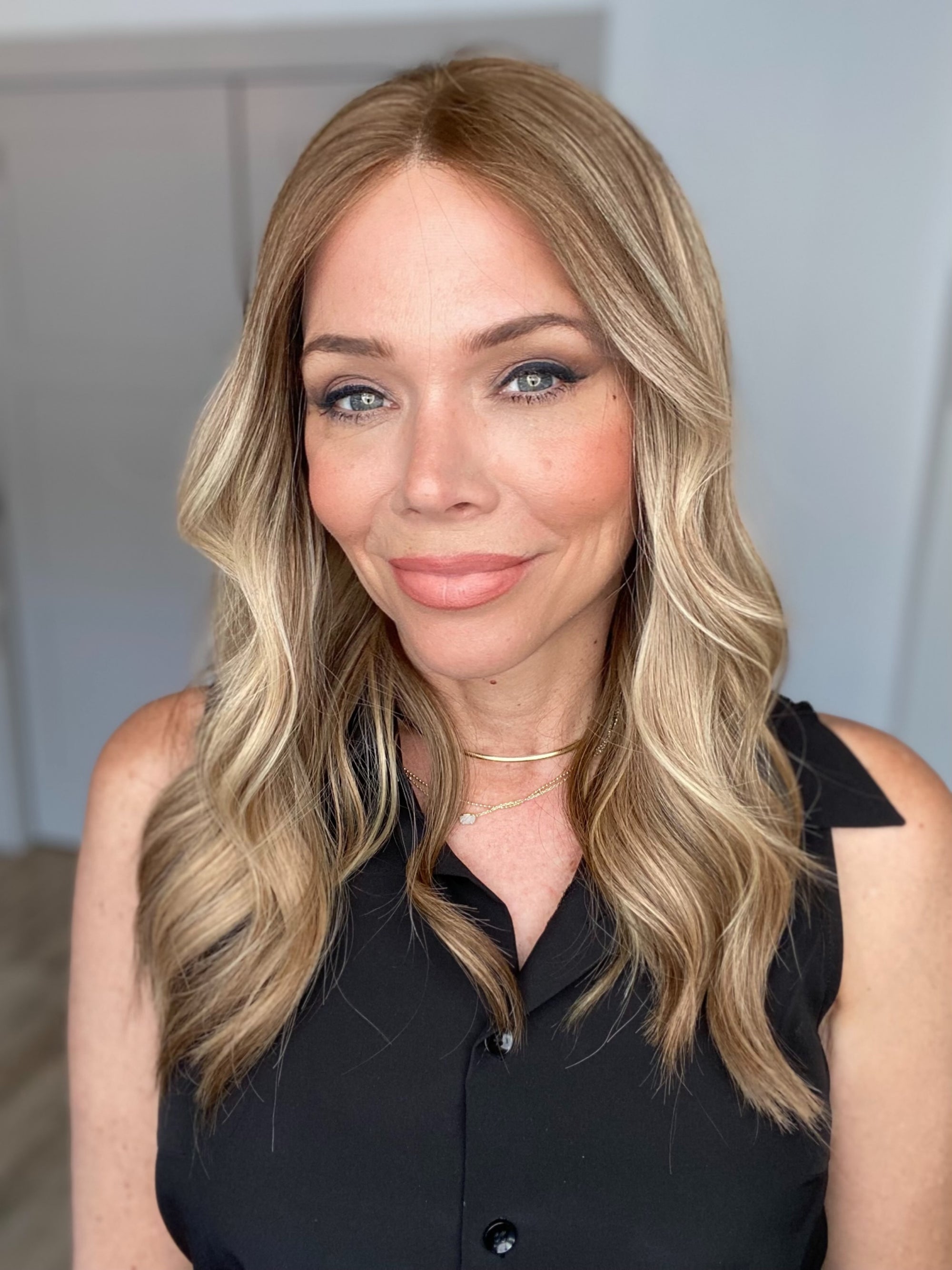 STOCK # BL-641.11 GARDEAUX DELUXE DOUBLE LACE TOP WIG (SMALL CAP)