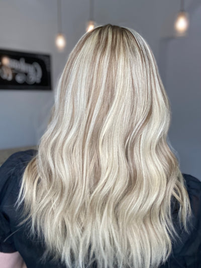 # 8356 GARDEAUX DELUXE LACE TOP WIG (MEDIUM CAP)