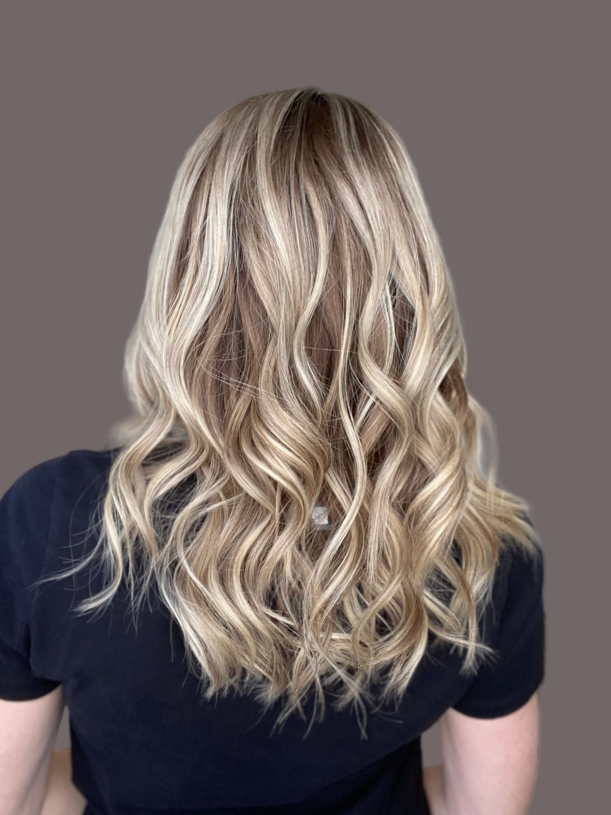 # 8583 GARDEAUX DELUXE HAND TIED MONO TOP WIG (MEDIUM CAP)