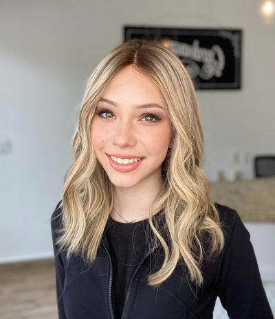 STOCK # BL604 GARDEAUX DELUXE LACE TOP WIG (SMALL CAP)