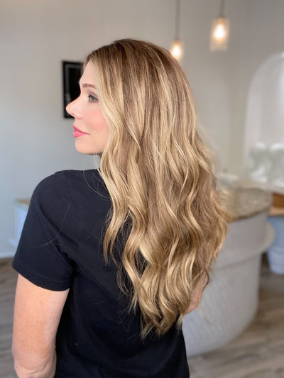 # 8498 GARDEAUX DELUXE HAND TIED MONO TOP WIG (MEDIUM CAP)