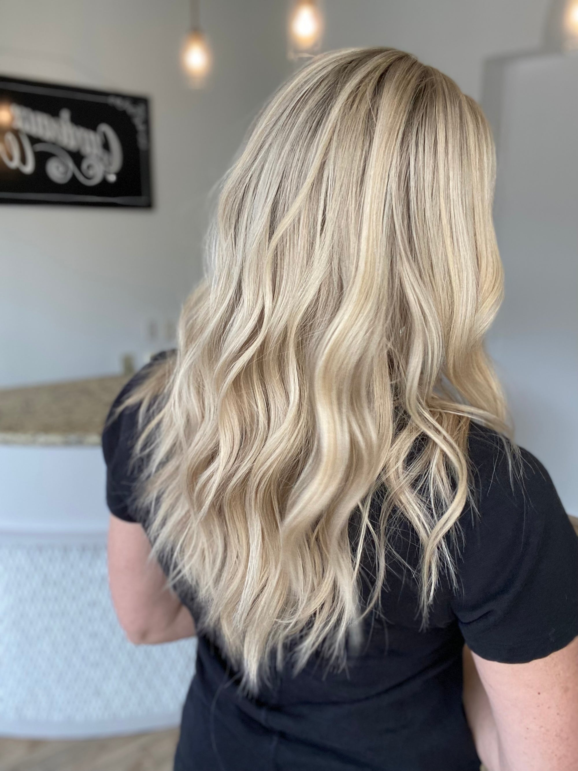 # 8244 GARDEAUX DELUXE LACE TOP WIG (SMALL CAP)