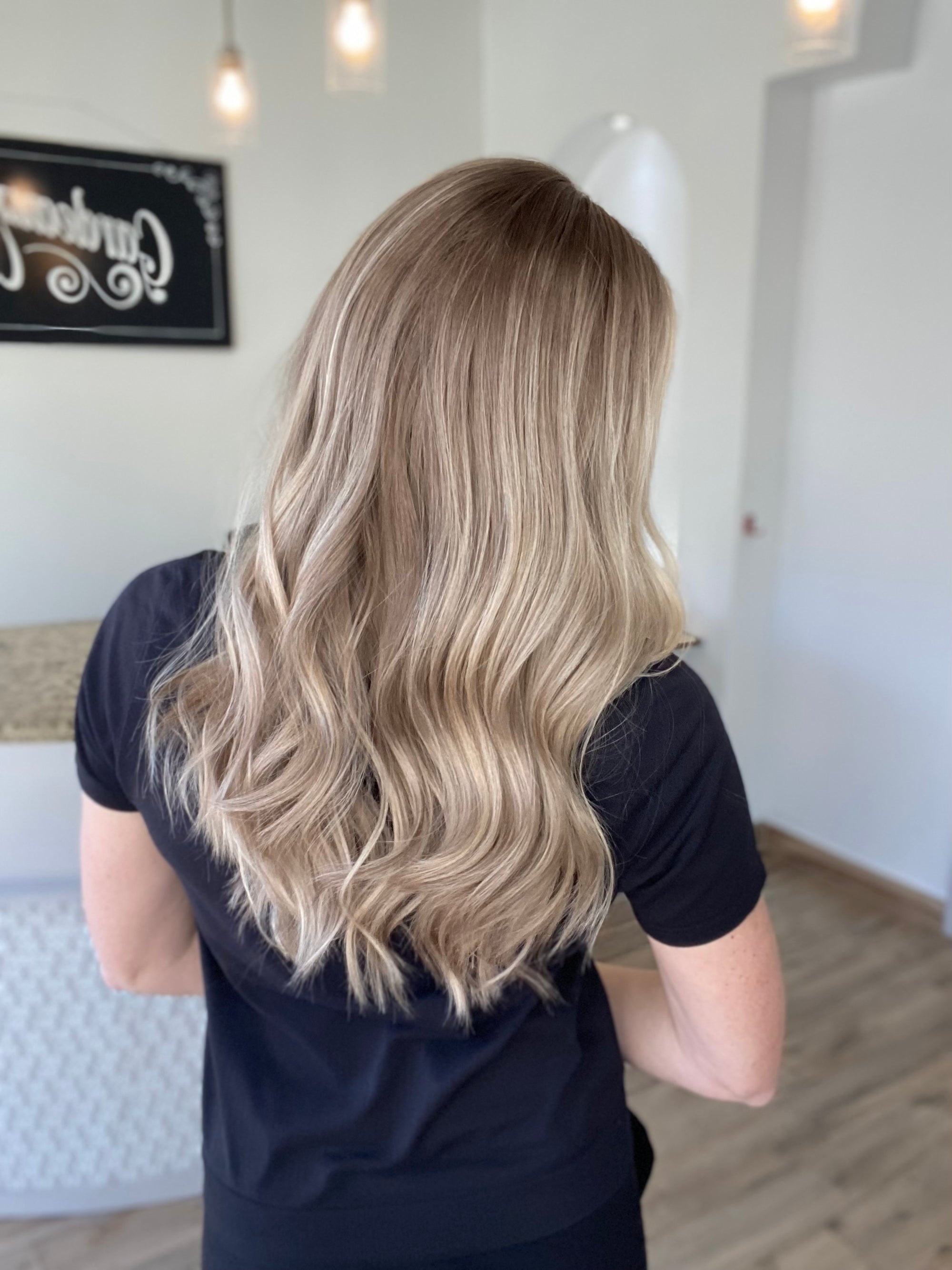 # 8621 GARDEAUX DELUXE LACE TOP WIG (MEDIUM CAP)