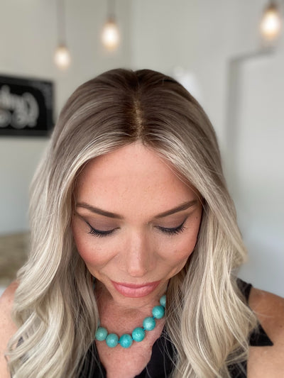 # 8425 GARDEAUX DELUXE LACE TOP WIG (MEDIUM CAP)