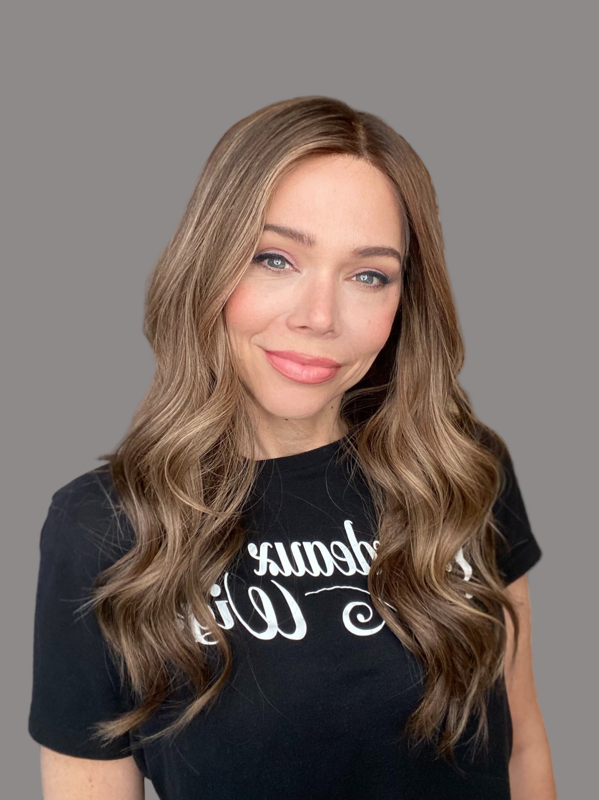 # 8601 GARDEAUX DELUXE HAND TIED MONO TOP WIG (SMALL CAP)