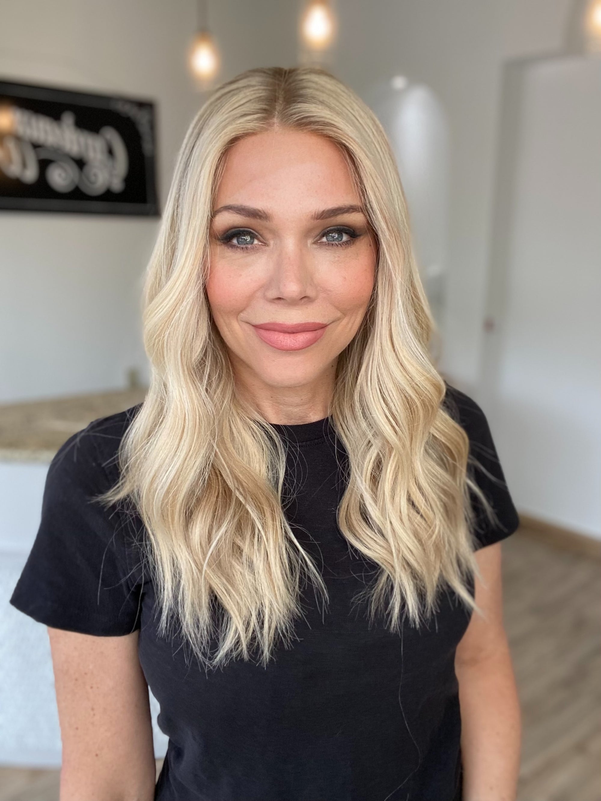 # 8244 GARDEAUX DELUXE LACE TOP WIG (SMALL CAP)