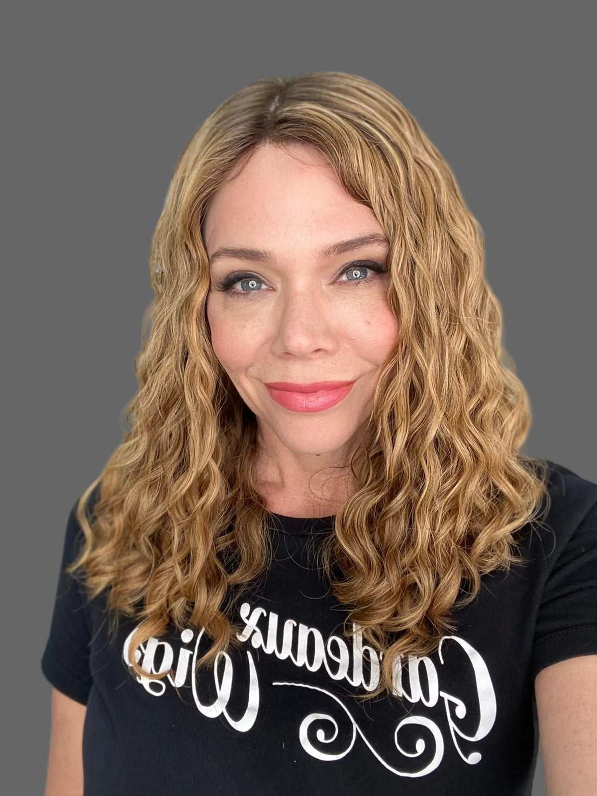 Iwig Wavy human hair wig 