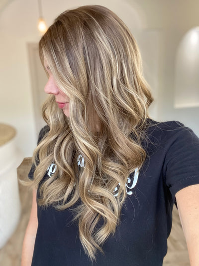 # 8498 GARDEAUX DELUXE HAND TIED MONO TOP WIG (MEDIUM CAP)