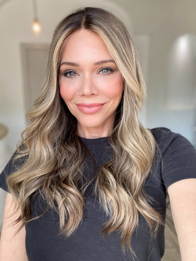 # G-8563 GARDEAUX DELUXE LACE TOP WIG (MEDIUM CAP)
