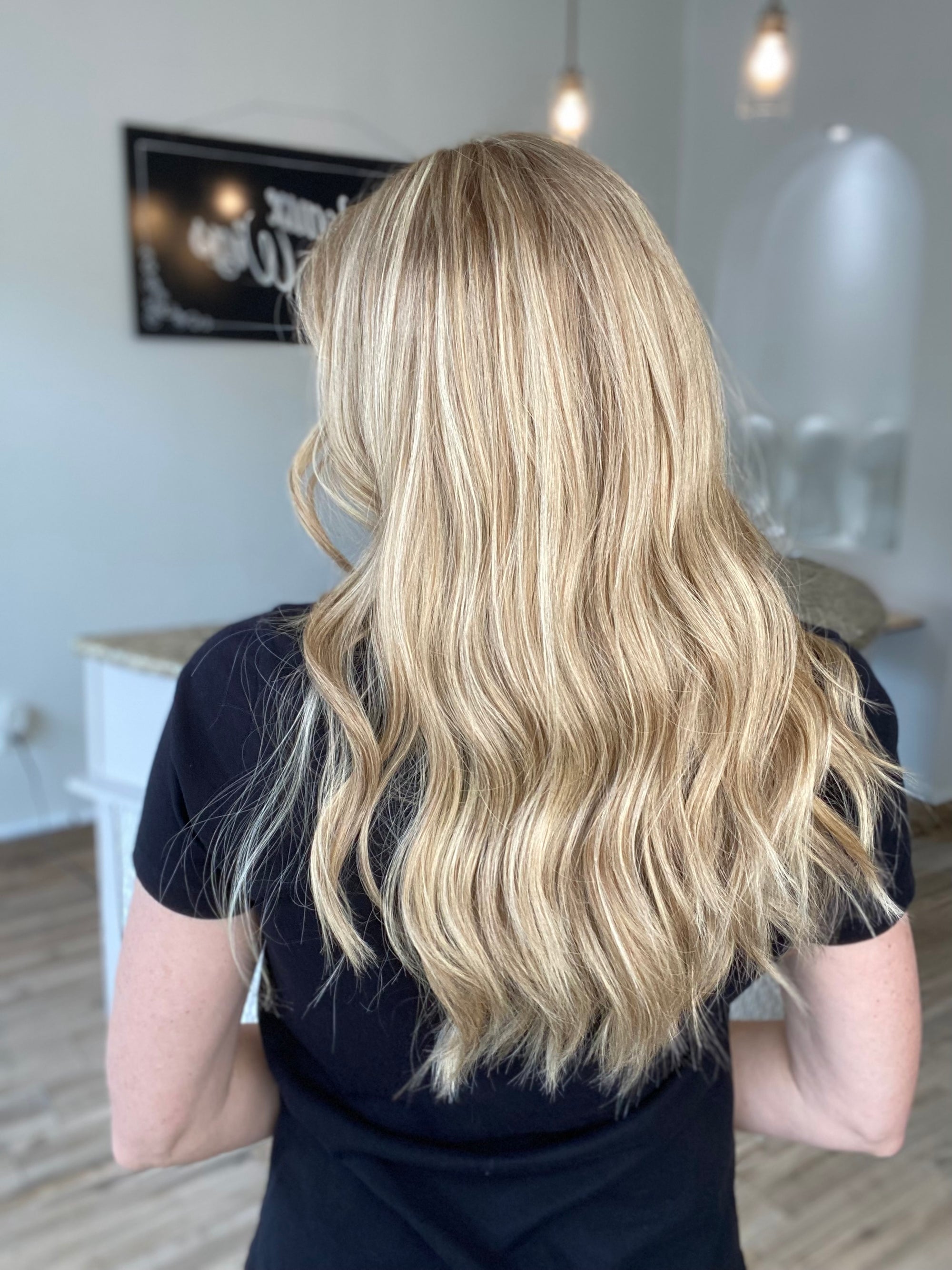 STOCK #JL305.16 GARDEAUX DELUXE LACE TOP WIG (SMALL CAP)