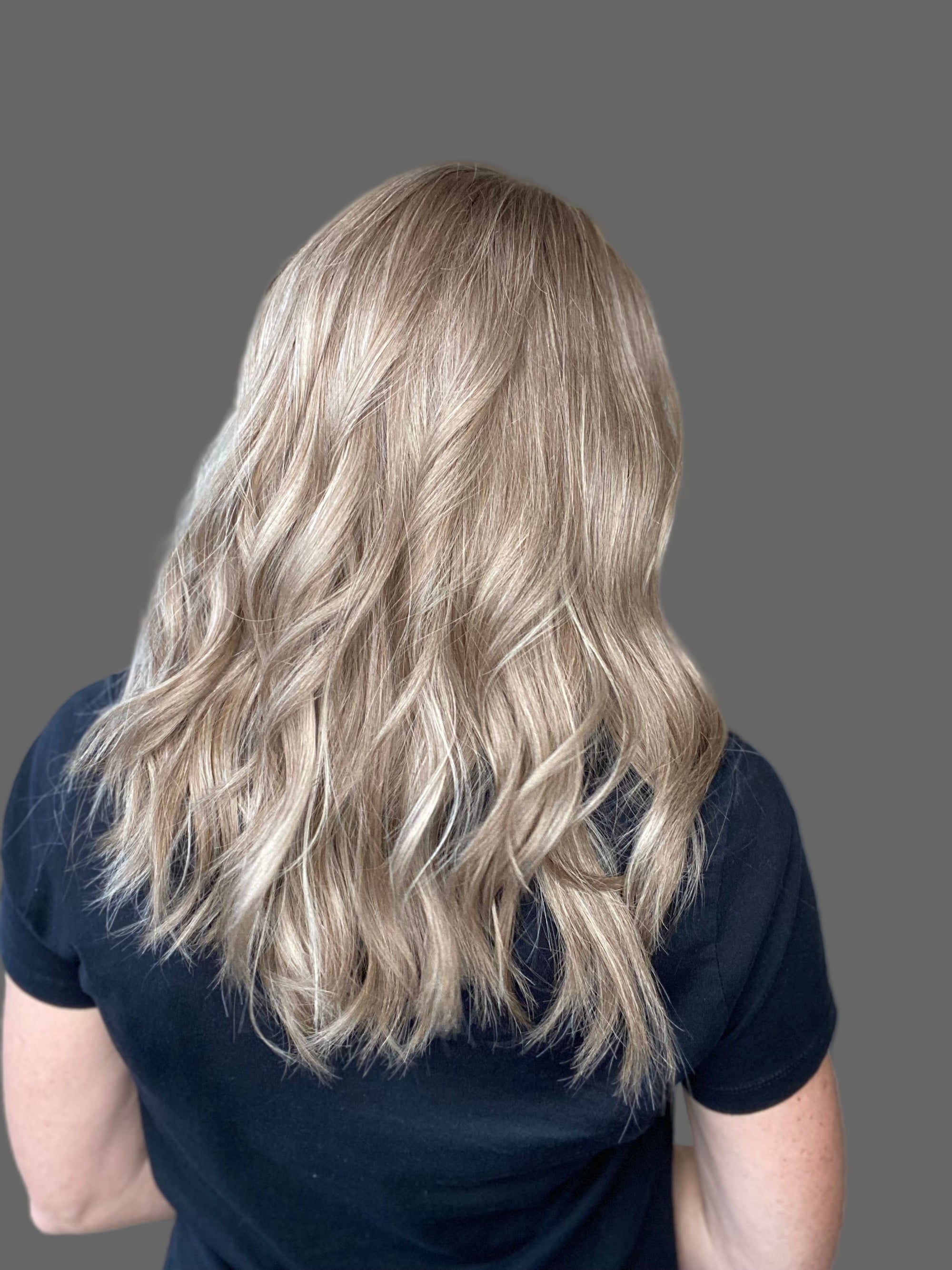 STOCK # JL333.12 GARDEAUX DELUXE LACE TOP WIG (MEDIUM CAP)