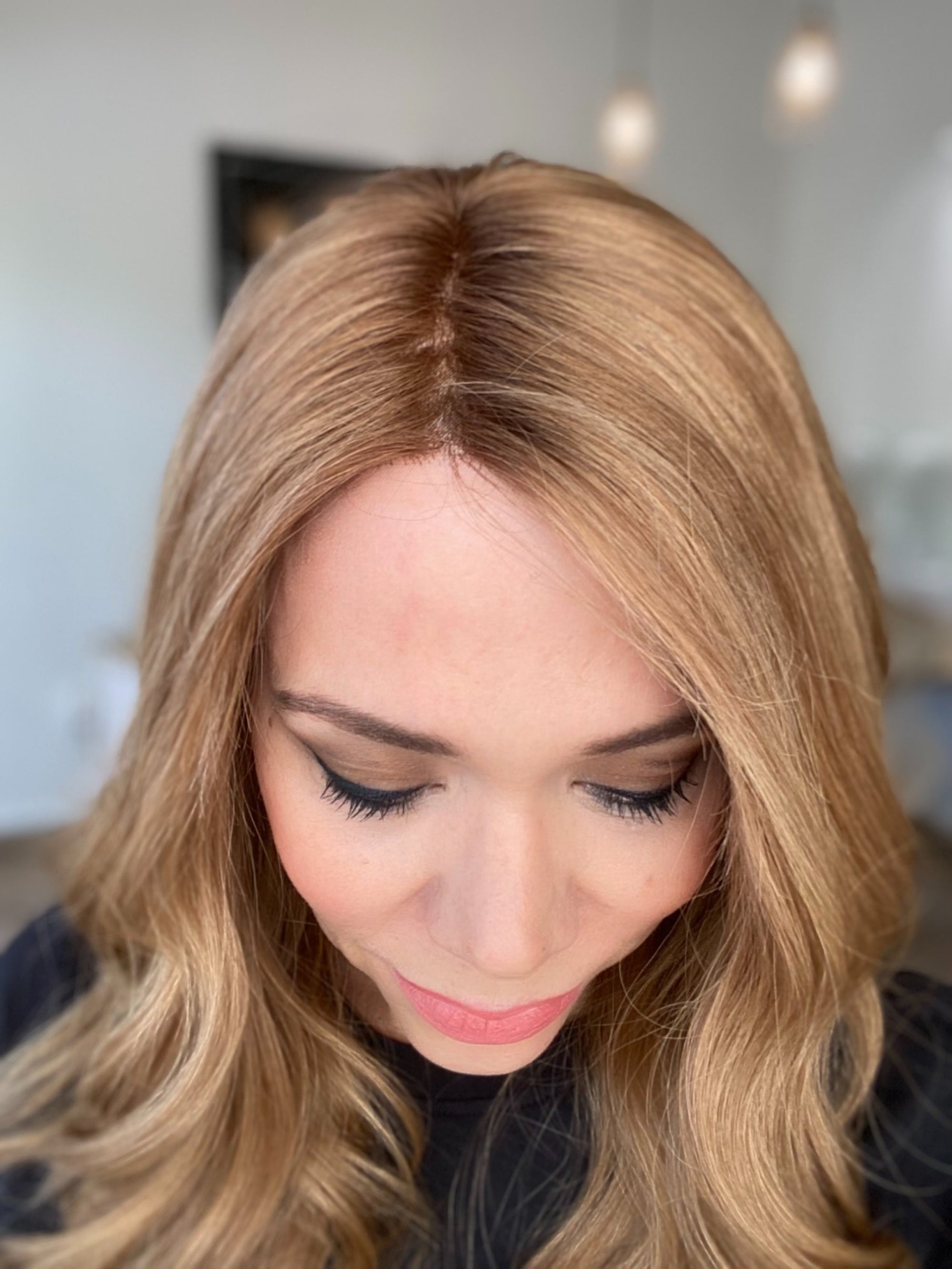 STOCK # JM316 GARDEAUX DELUXE MONO TOP WIG (MEDIUM CAP)