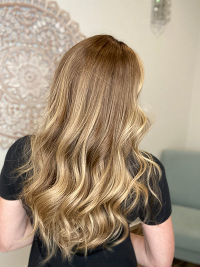 # 8543 GARDEAUX DELUXE LACE TOP WIG (MEDIUM CAP)