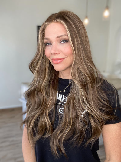 STOCK # BL629.18 GARDEAUX DELUXE DOUBLE LACE TOP WIG (MEDIUM CAP)