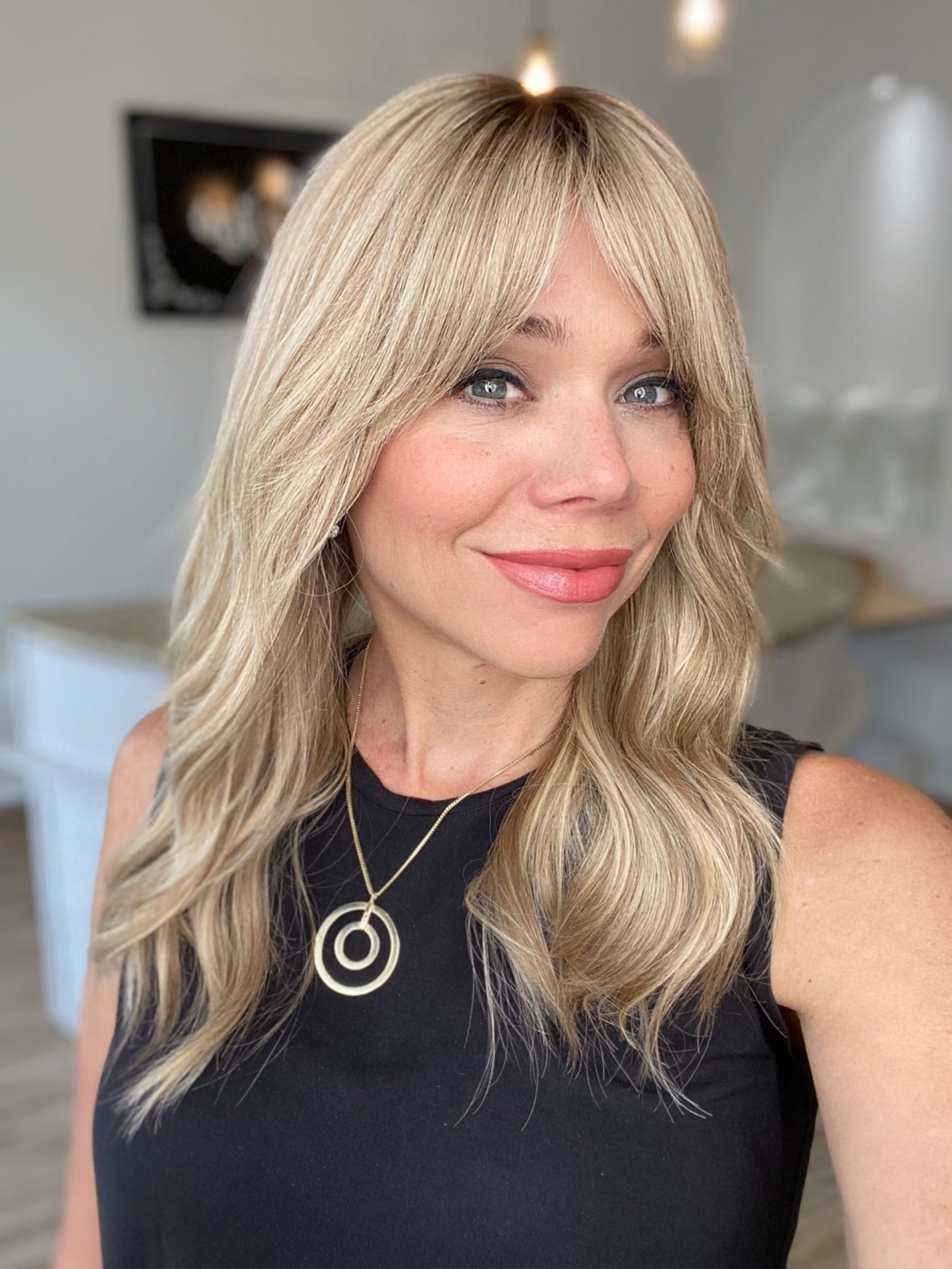 STOCK# JHM325B GARDEAUX DELUXE HAND TIED MONO TOP WIG (MEDIUM CAP)