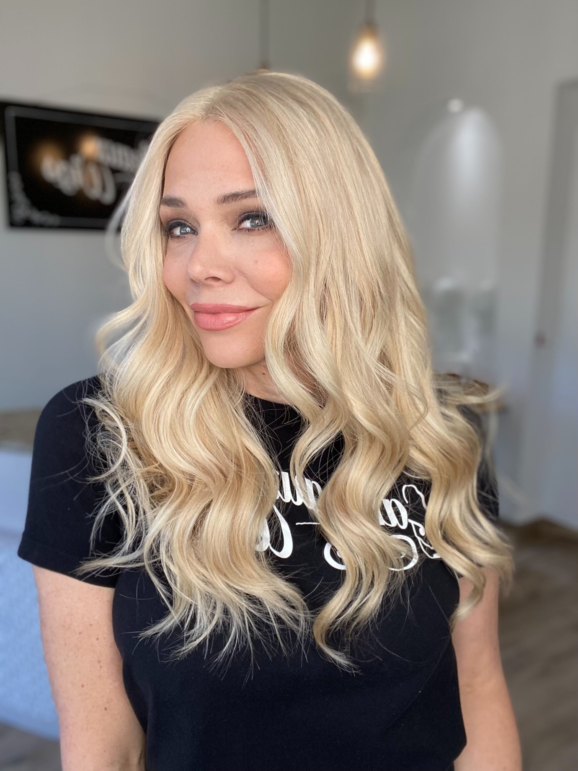 STOCK #JL-300.16 GARDEAUX DELUXE LACE TOP WIG (MEDIUM CAP)