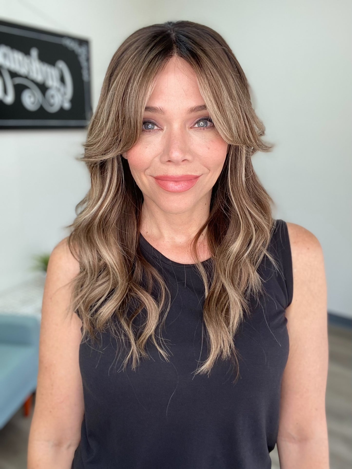 # 8740 GARDEAUX DELUXE HAND TIED DOUBLE MONO TOP WIG (MEDIUM CAP)