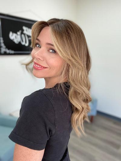# 8720 GARDEAUX DELUXE HAND TIED MONO TOP WIG (MEDIUM CAP)