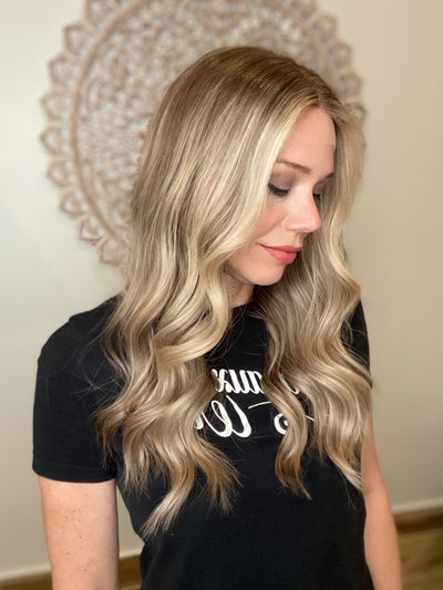 # 8542 GARDEAUX DELUXE LACE TOP WIG (MEDIUM CAP)
