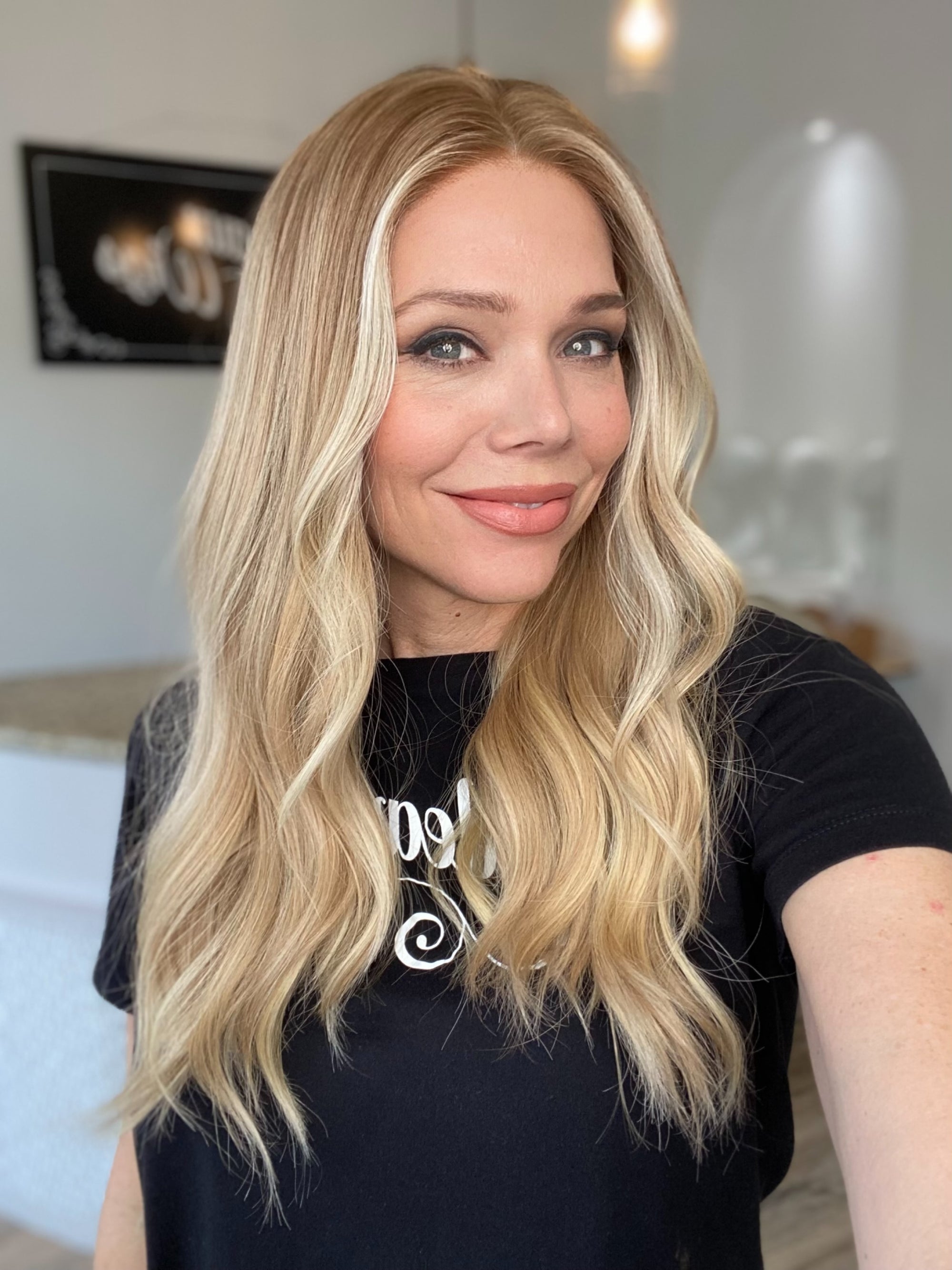 STOCK # LM10.14 GARDEAUX DELUXE DOUBLE LACE TOP SILICONE LINED WIG (MEDIUM CAP)