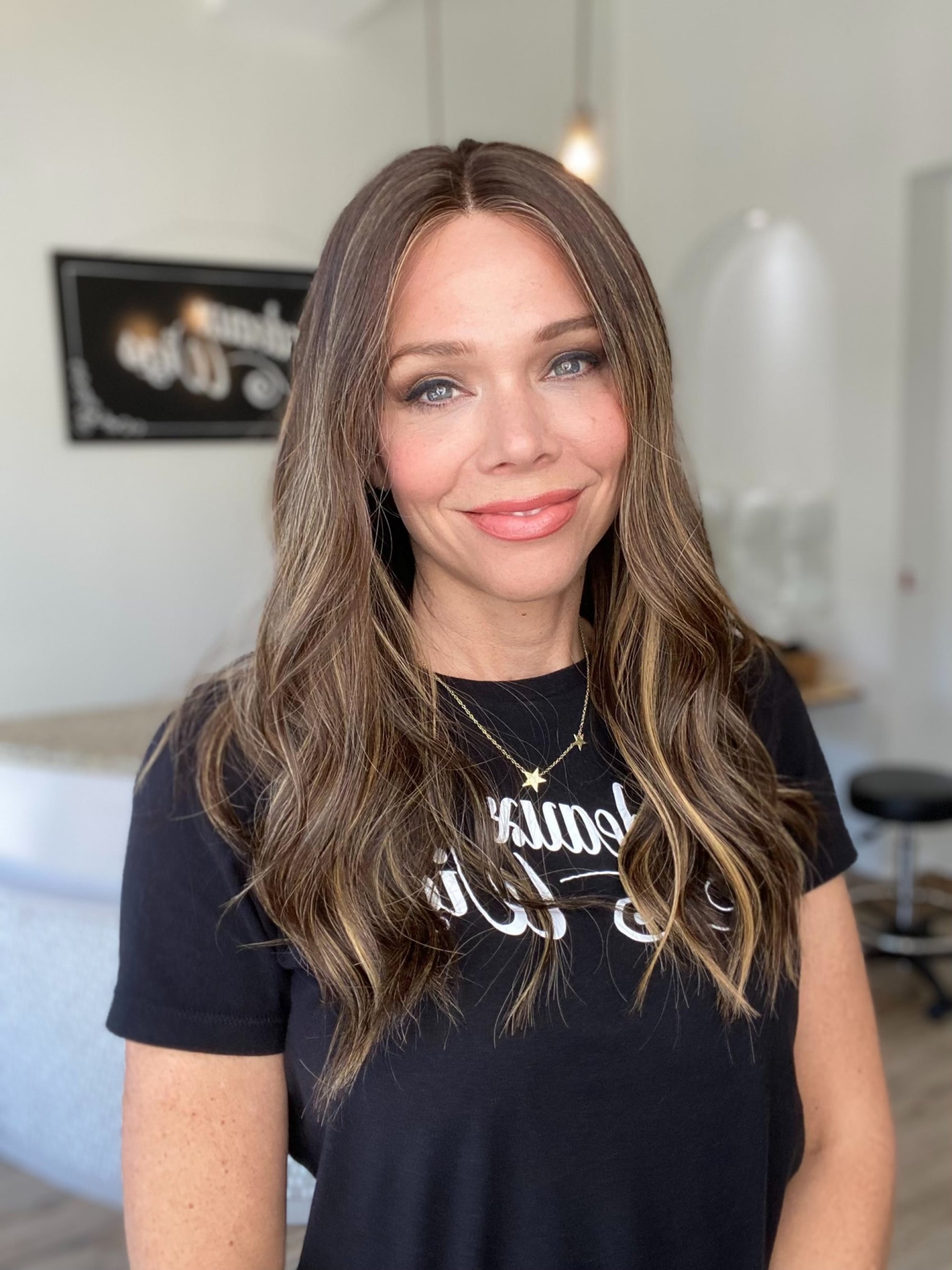 STOCK # BL611.14 GARDEAUX DELUXE DOUBLE LACE TOP WIG