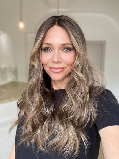 # 8312 GARDEAUX DELUXE LACE TOP WIG  (MEDIUM CAP)
