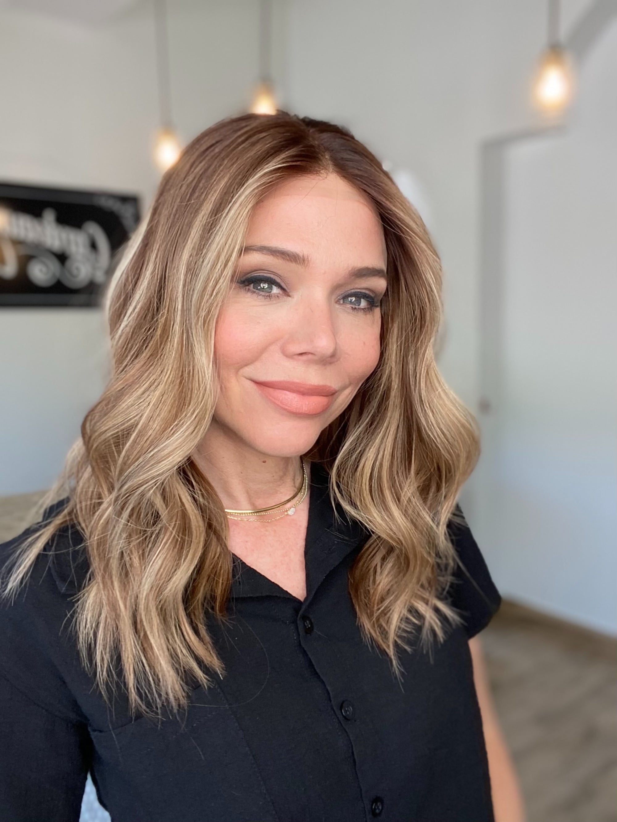 # G-8303 GARDEAUX DELUXE HAND TIED DOUBLE LACE TOP WIG (MEDIUM CAP)