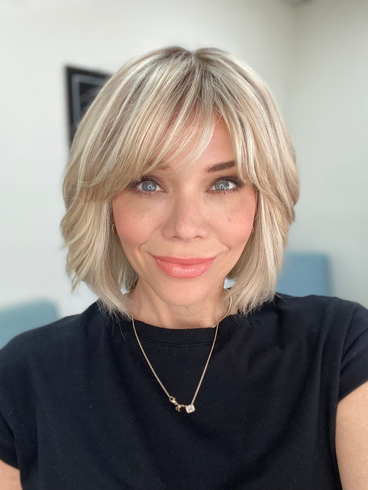 HUMAN HAIR EUROPEAN HAND TIED SHORT MONO TOP WIG (MEDIUM CAP) # 8768