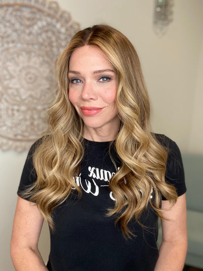# 8543 GARDEAUX DELUXE LACE TOP WIG (MEDIUM CAP)
