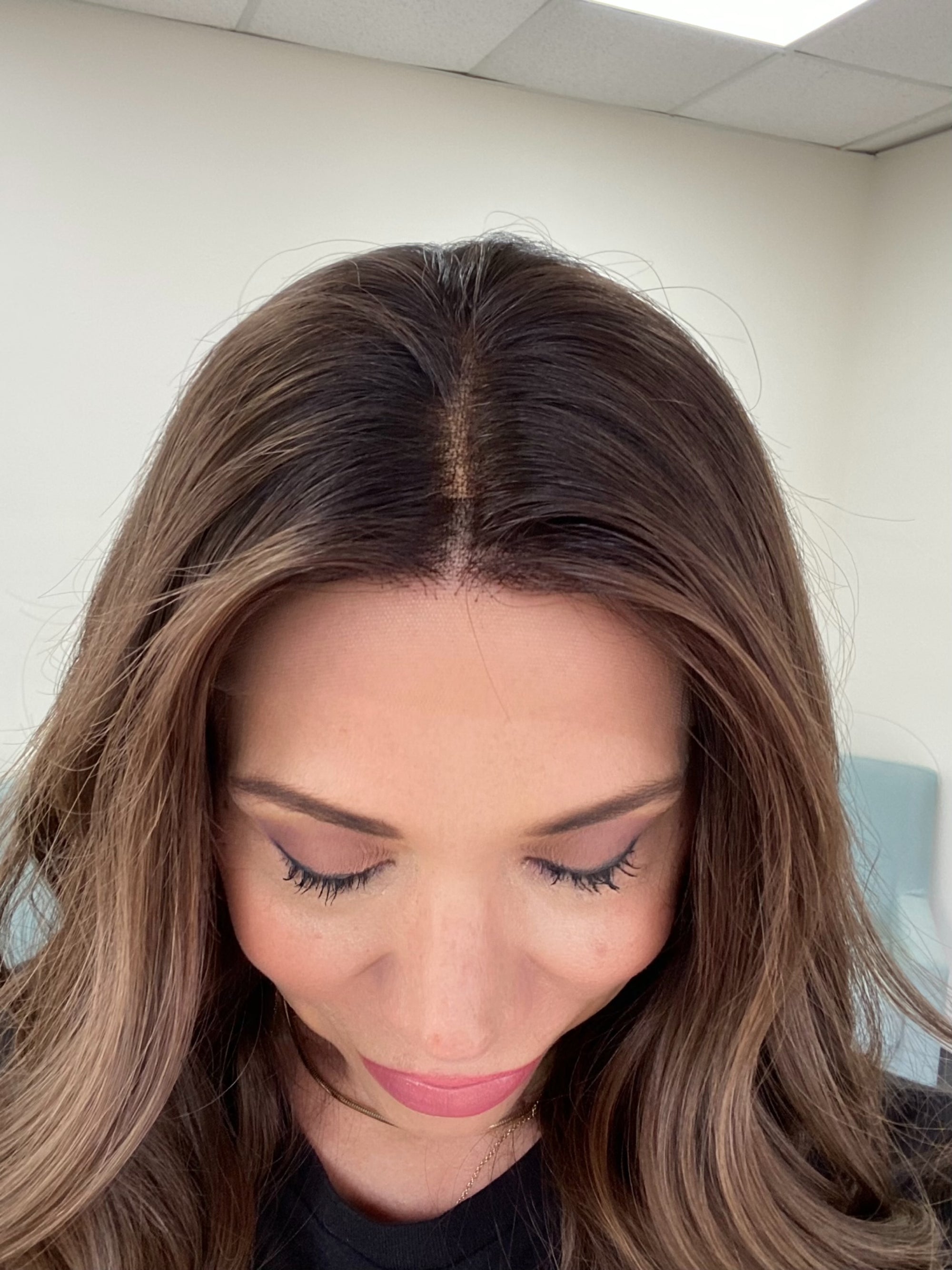 # 8681 GARDEAUX DELUXE LACE TOP WIG (MEDIUM CAP)