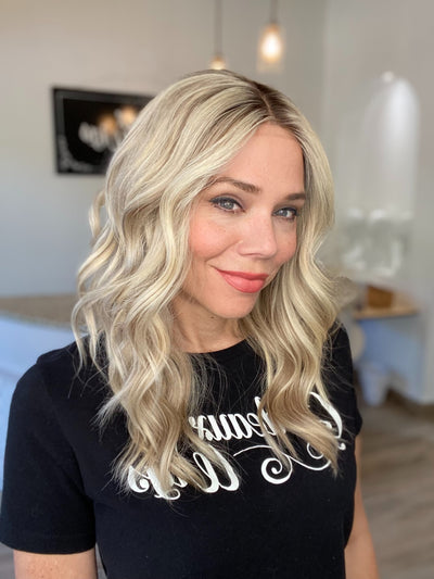 # 8409 GARDEAUX DELUXE HAND TIED DOUBLE MONO TOP WIG (MEDIUM CAP)