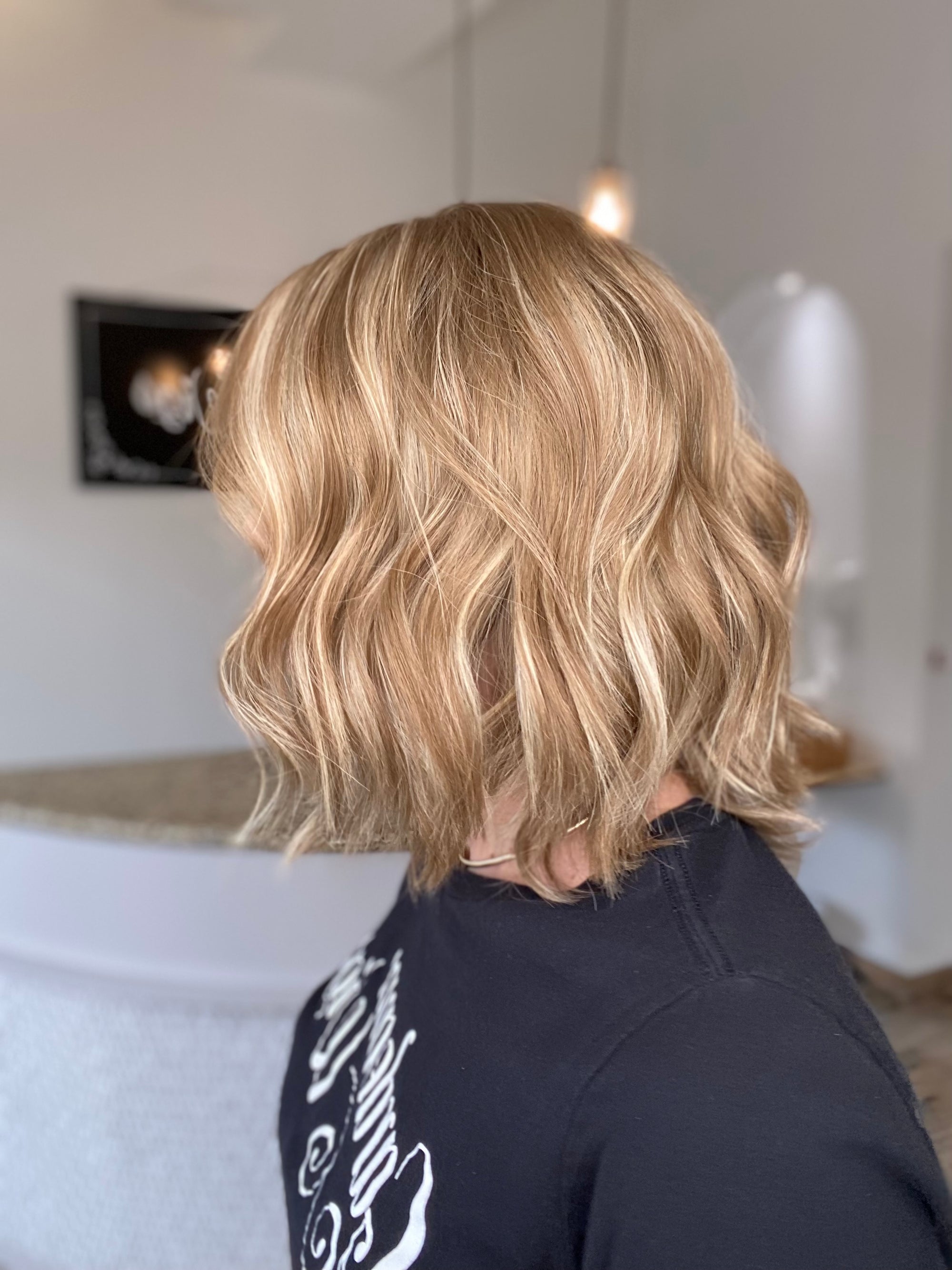 STOCK # LM414.6 GARDEAUX DELUXE DOUBLE LACE TOP SILICONE LINED WIG (MEDIUM CAP)