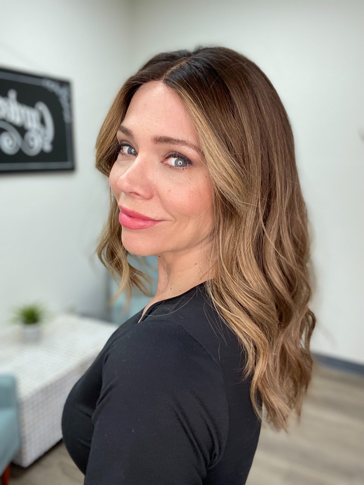 # 8714 GARDEAUX DELUXE HAND TIED DOUBLE MONO TOP WIG (SMALL CAP)