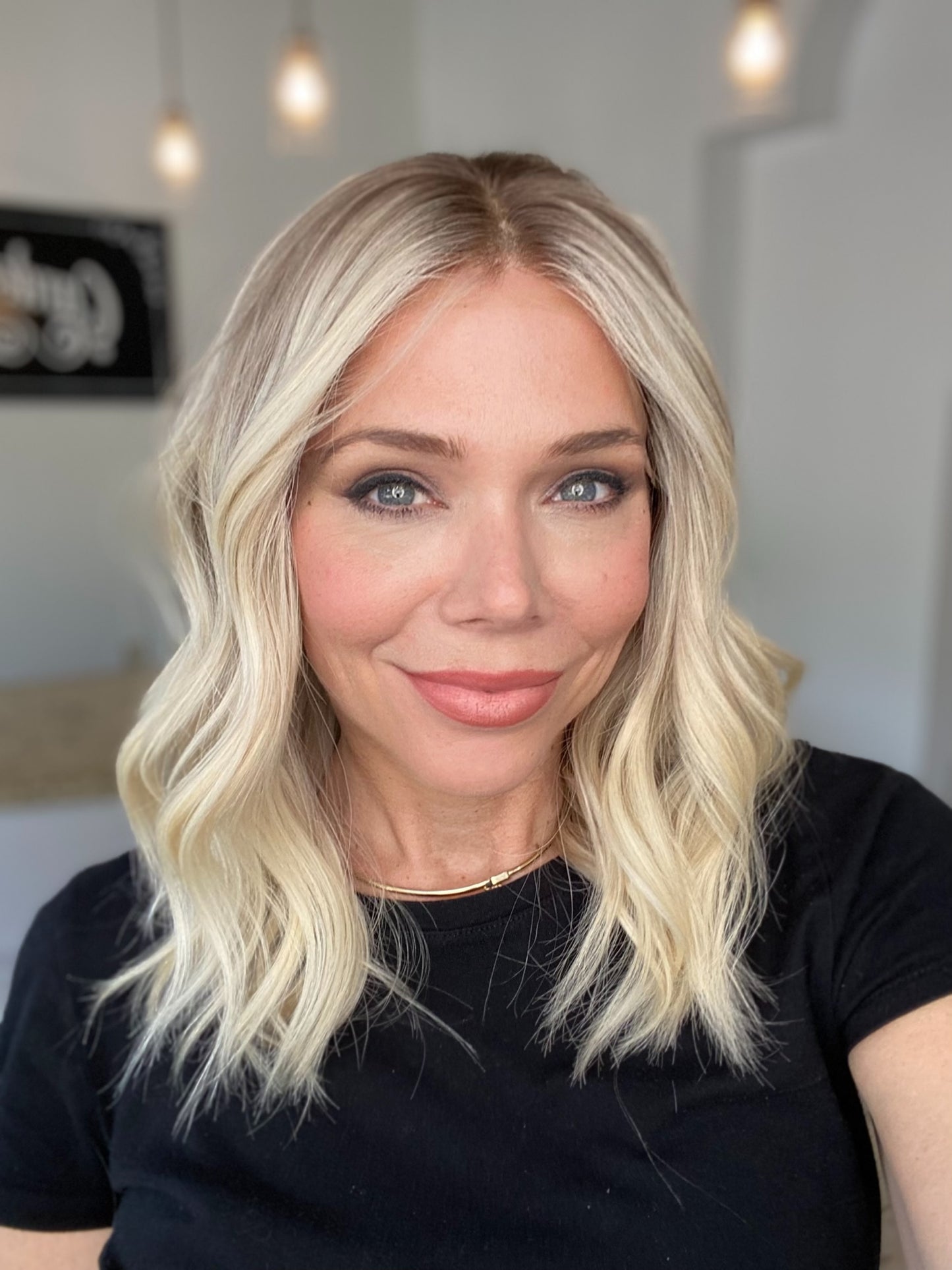 # G-8454 GARDEAUX DELUXE HAND TIED DOUBLE LACE TOP WIG (SMALL CAP)