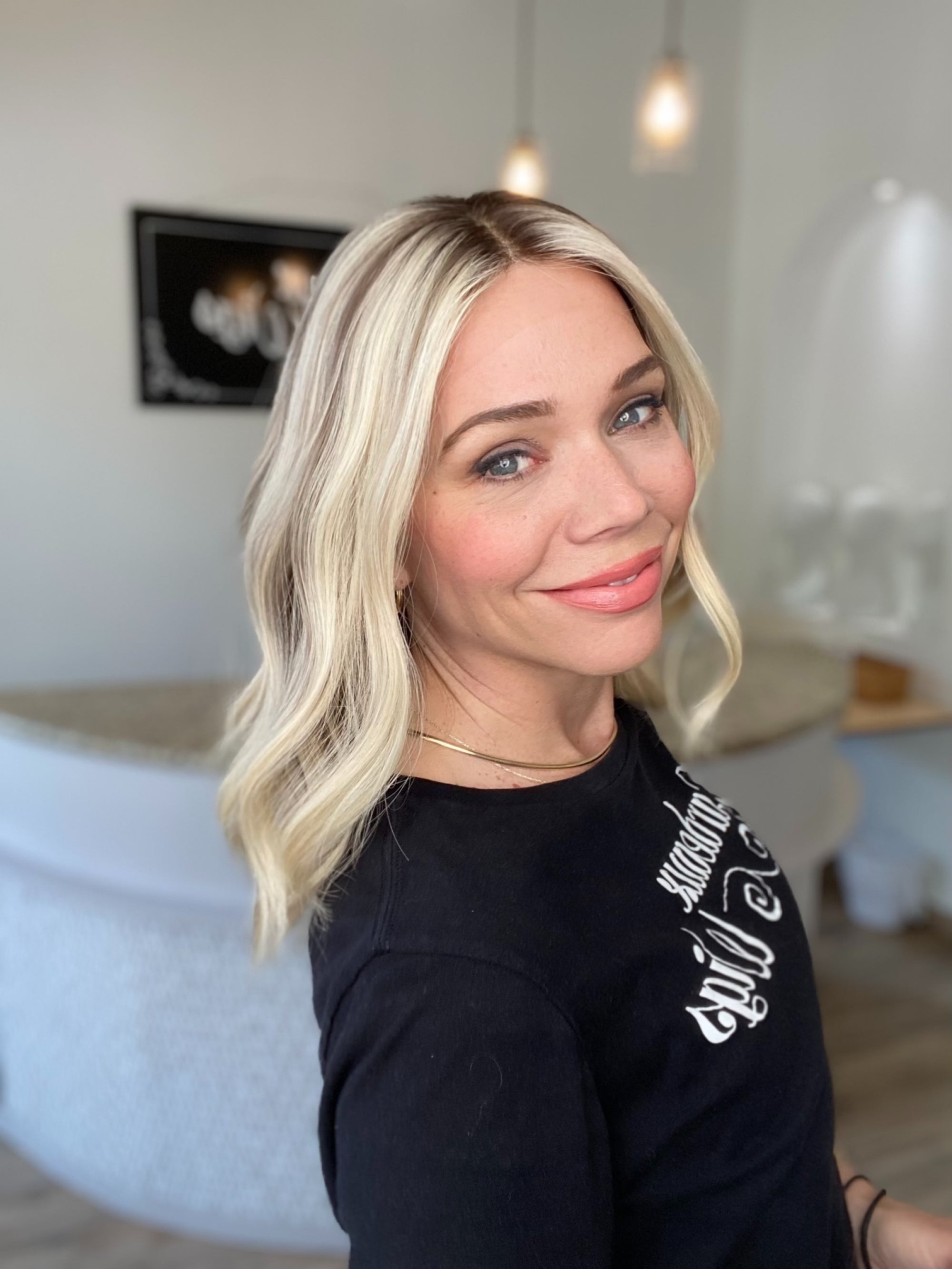 # 8480 GARDEAUX DELUXE LACE TOP WIG (SMALL CAP)