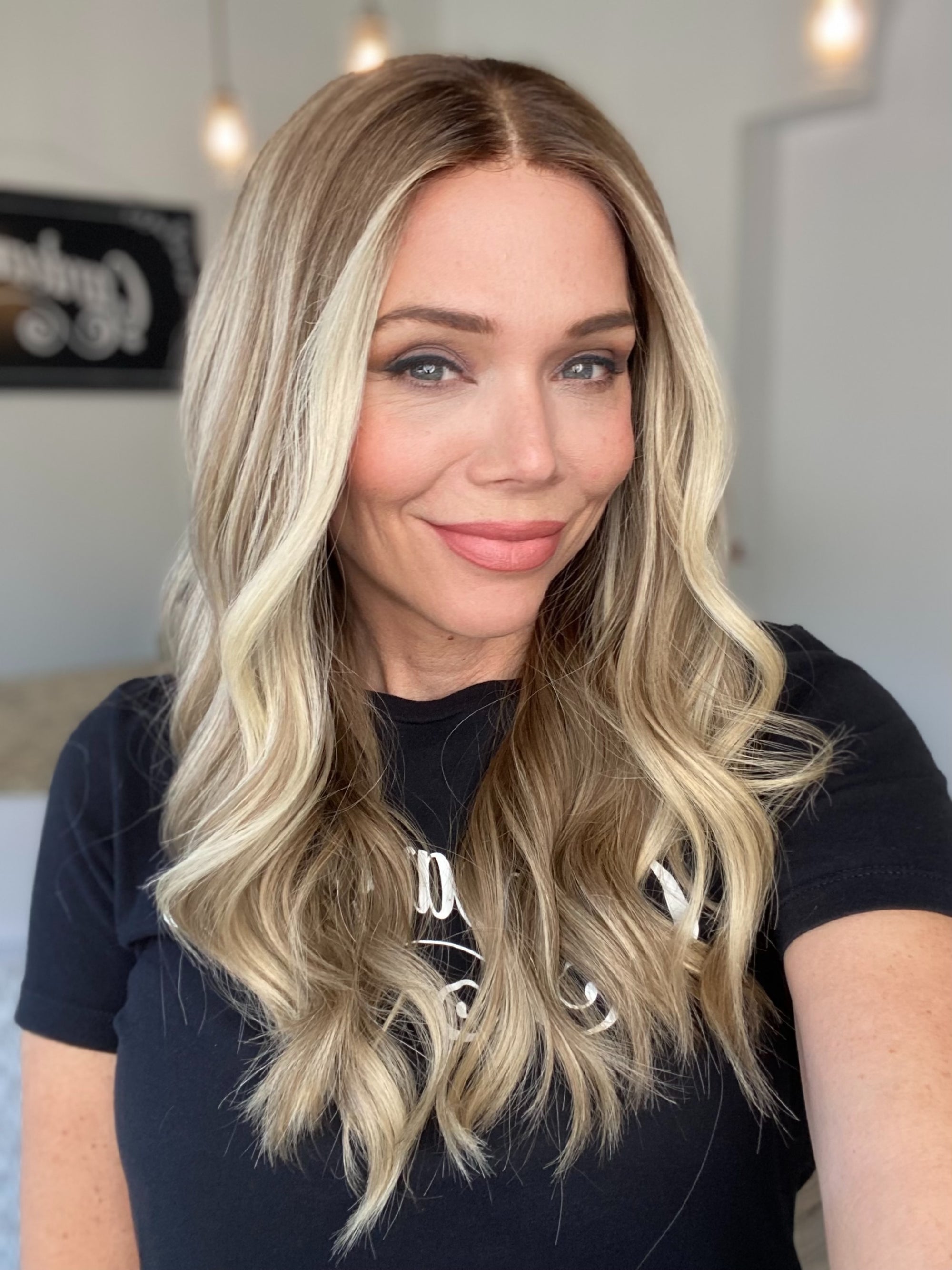 # 8501-A GARDEAUX DELUXE HAND TIED MONO TOP WIG (MEDIUM CAP)