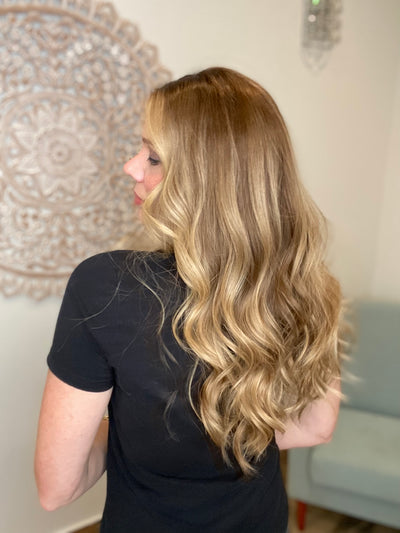 # 8543 GARDEAUX DELUXE LACE TOP WIG (MEDIUM CAP)