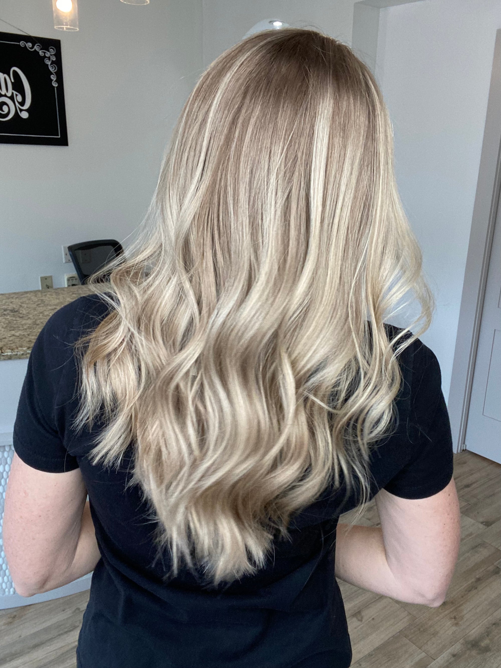 # 8620 GARDEAUX DELUXE LACE TOP WIG (SMALL CAP)